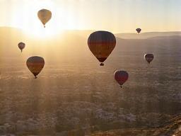 Kapadokya'da sıcak hava balonları